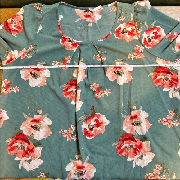 Cool Melon Green Pink & Red Floral Pleated Three-Quarter Puff Sleeve Blouse, 1x - Picture 6 of 7